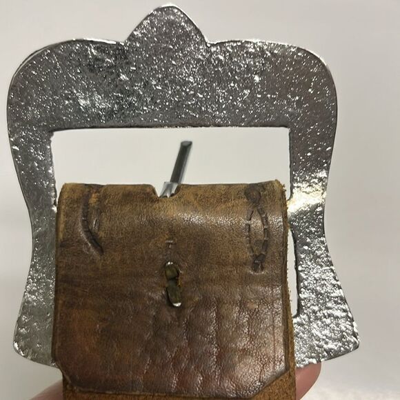 Brown Western Leather Embossed Floral Inspired Belt with Shiny Silver Hardware - Picture 8 of 10